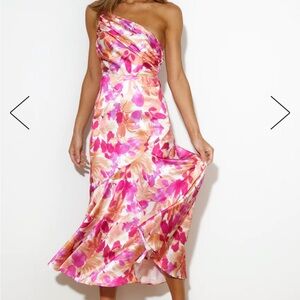WEDDING GUEST MAXI DRESS